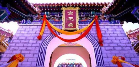 天降甘霖红花开，猪肥鸡进家畜旺打一准确生肖详细解答、解释与落实、构建解答解释落实