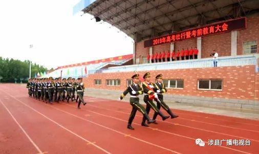 天降甘霖红花开，猪肥鸡进家畜旺打一准确生肖详细解答、解释与落实、构建解答解释落实
